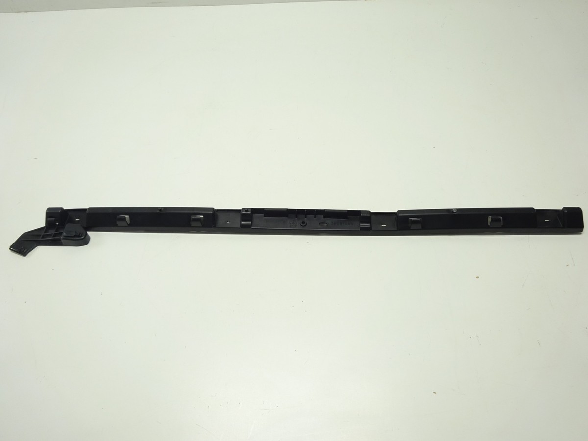 VAUXHALL CROSSLAND rear bumper central bracket genuine new