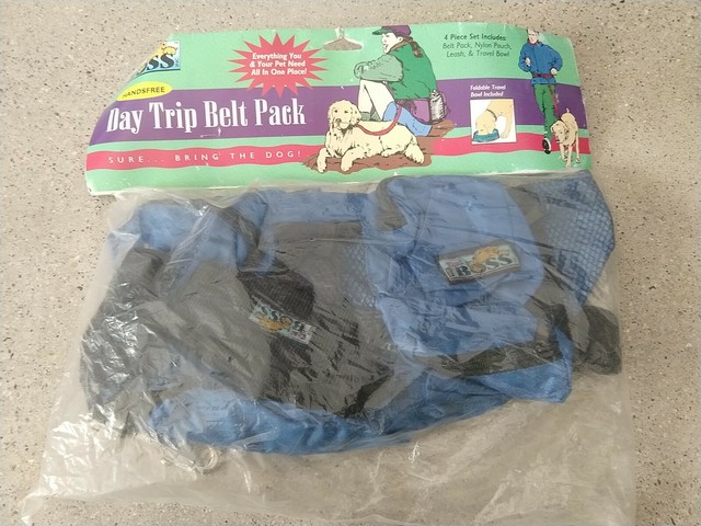Pet Dog Day Trip Belt Pack (Belt Pack Nylon Pouch Leash Travel Bowl) Pet Dog Day Trip Belt Pack (Belt Pack Nylon Pouch Leash Travel Bowl)