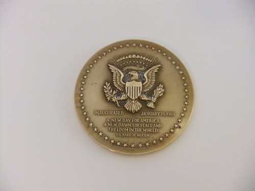 1969 Presidente Nixon primer mandato medalla inaugural medallón pisapapeles de GASPARRO - Imagen 4 de 11