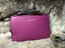 NWT Calvin Klein Ladies Card Holder Coin pouch with Key Ring & Chain