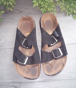 girls size 4 birkenstocks