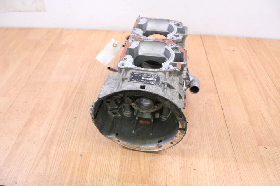 SKI-DOO Summit 600 2004 cárteres/carcasas de motor principal Foto 3 de 4