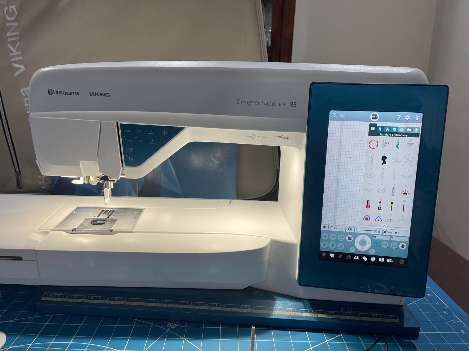 Husqvarna Viking Designer Sapphire 85 Sewing and Embroidery Machine eBay