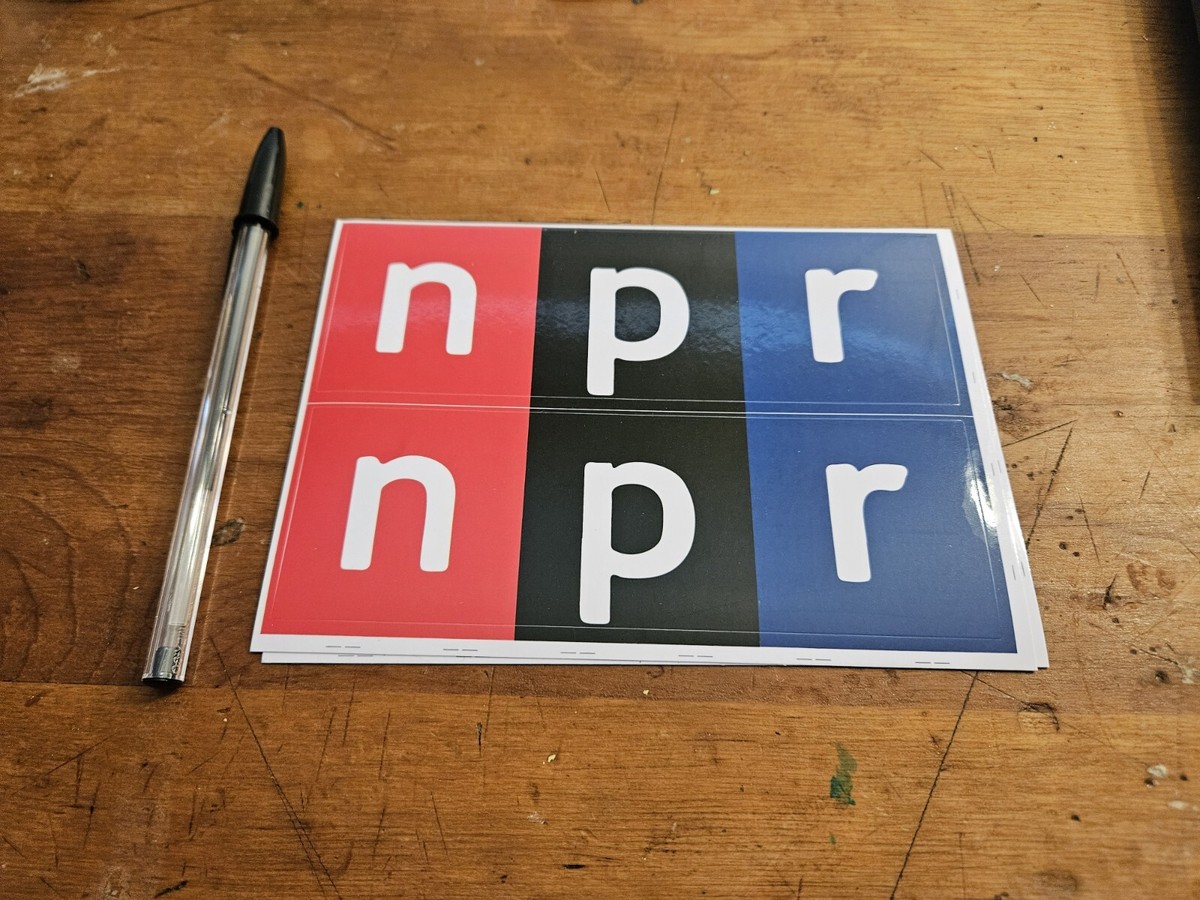 NPR ロゴ キャップ / National Public Radio USA Vintage NPR National Public Radio Hat Cap Strapback Khaki