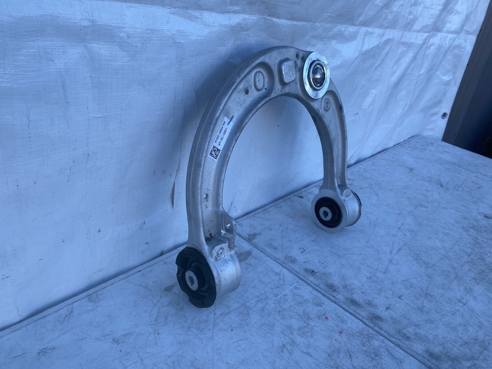 2020 - 2022 aston martin dbx left upper control arm