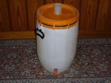 Mostfass, 50 Ltr, Kunststoff, gebraucht.