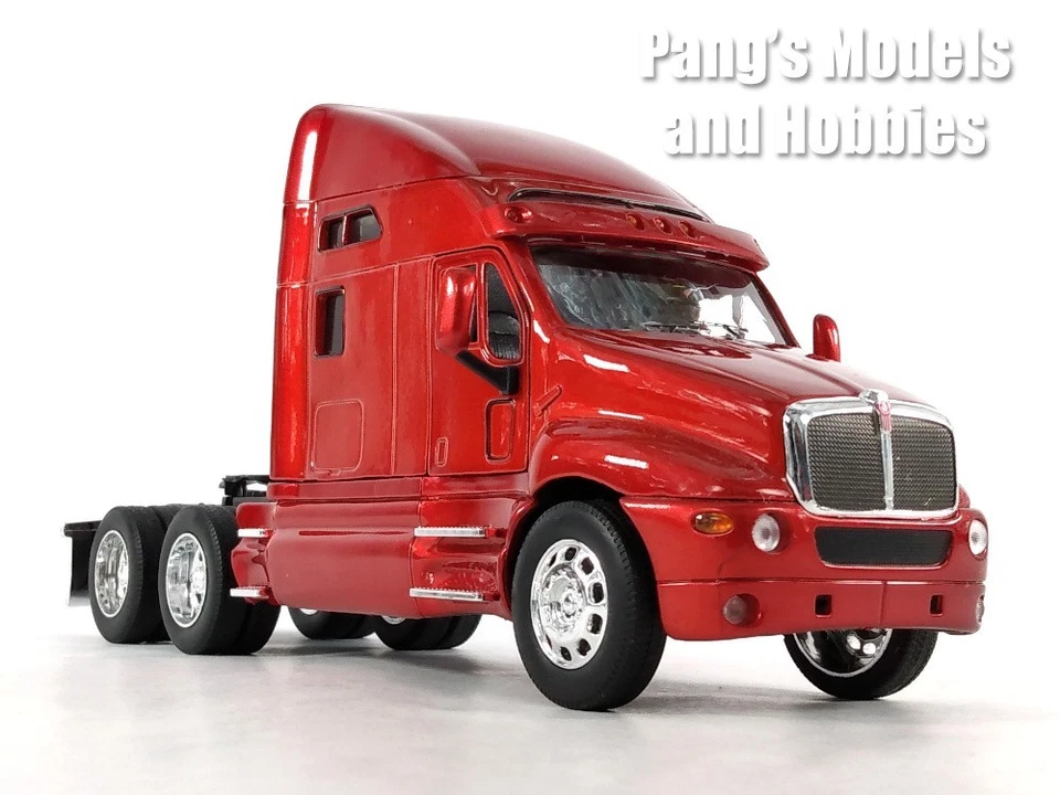Kenworth T2000 Extended Cab 1/32 Scale Diecast Model by Welly - RED - Image 3 of 4