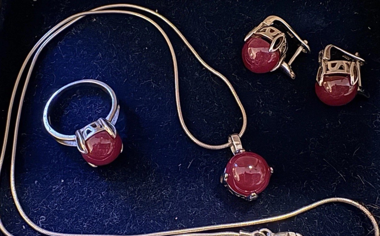 Sterling Silver Natural Ruby Cabochon Set Ring Si… - image 1