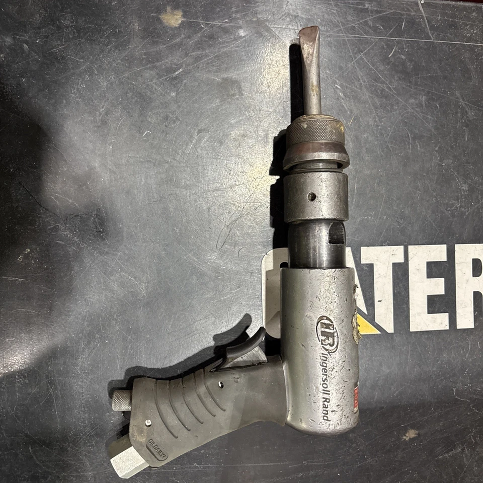 Juego de martillos neumáticos y cinceles Ingersoll Rand, 2 5/8 pulgadas Carrera, 3500 BPM. Solo piezas Foto 2 de 4