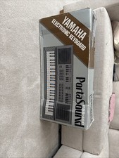 Yamaha Portasound PSS-460 Electronic Keyboard With Box And Owners Guide. Working