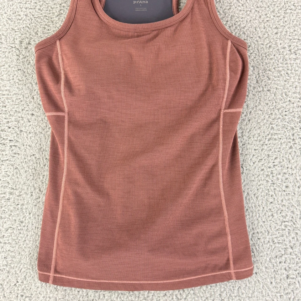 Regata Prana Becksa feminina grande marrom sem mangas pulôver elástico academia de ioga - Imagem 3 de 4