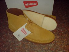 clarks desert boot amber gold