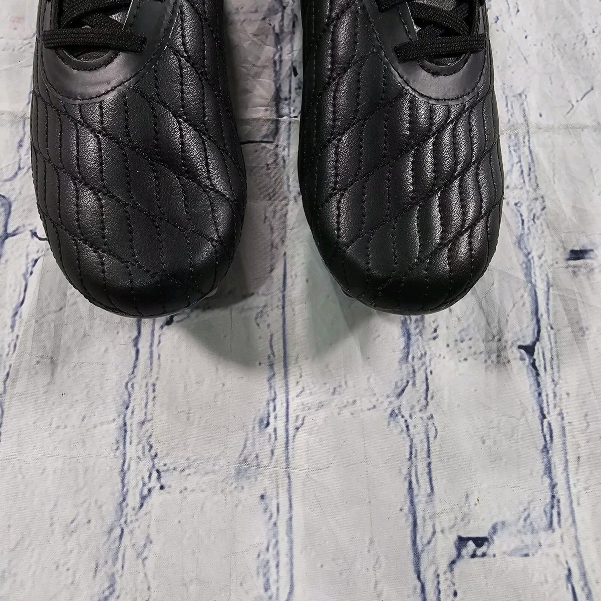 Under Armour MENS 4 WOMENS 5.5 Magnetico Select 3.0 FG  display picture 3