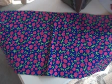 Handcrafted Red Flower with Reversible US Flag print 17"x34" Table Runner