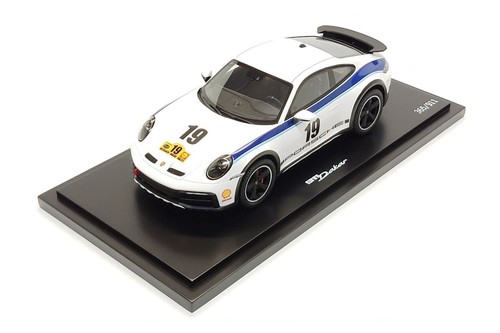 Spark 1:18 Porsche 911 Dakar (992) #19 - Rallye 1974 Design (Dealer Edition) - Picture 4 of 13