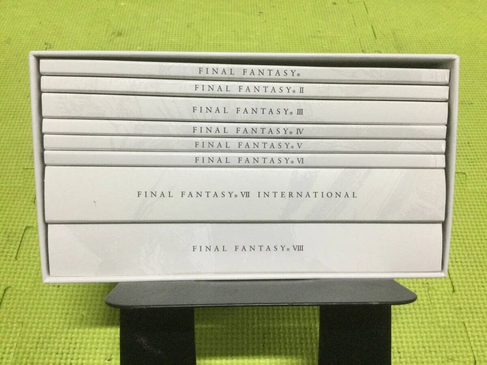 ChatGPT: SQUARE ENIX Final Fantasy 25th Anniversary Ultimate Box Limited Edition - Image 4 of 4