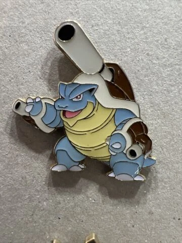 Mint condition | Pokemon TCG Enamel Pins | Various available | Collectors pins - Picture 24 of 35