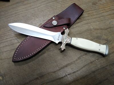 Vtg Magnum 440 Stainless Steel Blade Fixed Blade Knife w/Leather Sheath Nice!