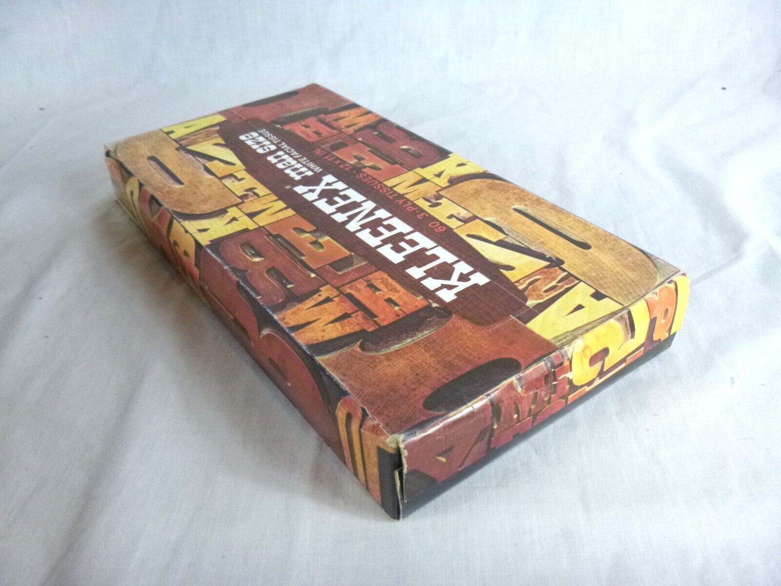 NOS Vtg 1976 Man Sized Kleenex Tissues UNOPENED Bicentennial Patrick Henry