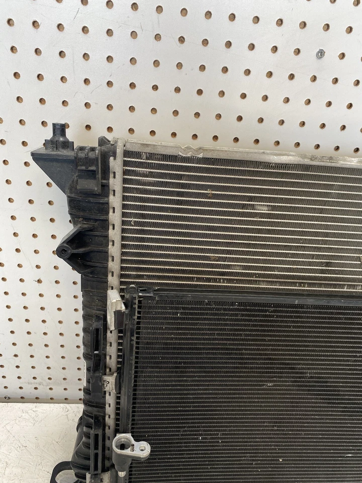 2012 2013 2014 年 2015 年奥迪 A6 交流电连接器带冷却收音机原始设备制造商 8K0 121 521 L — 第 4/4 张图片