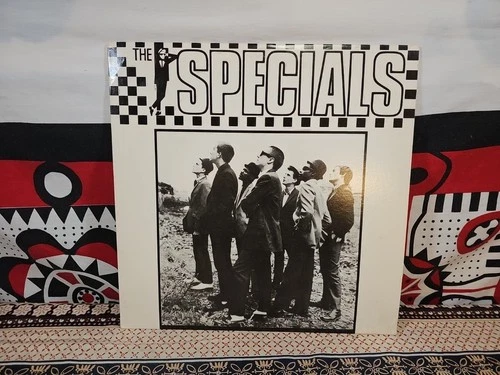 THE SPECIALS S/T LP (c) 1980 CHRYSALIS CHR 1265 Two-Tone Ska ELVIS COSTELLO EXC.
