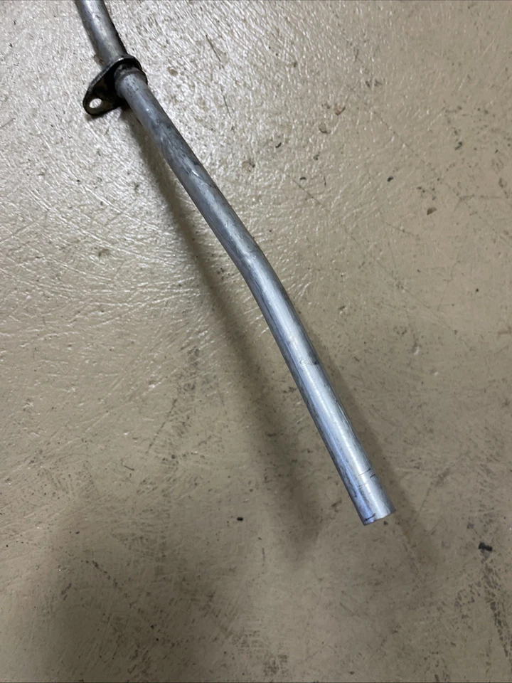 2013-2019 MERCEDES GL450 X166 4.7L V8 ENGINE DIPSTICK OIL LEVEL CHECK TUBE OEM - Image 2 of 4
