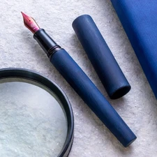 Wancher Sekai Ai Fountain Pen Aizome Natural Precious Wood Material Olive Wood