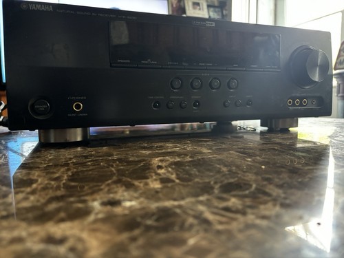 Yamaha HTR-6230 5.1 SURROUND SOUND NATURAL SOUND RECEIVER - WORKS PERFECTLY !!