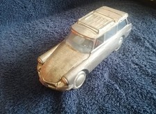 Citroen ID DS 19 Break Madagaskar Blacha tole white metal 1:24 hand made