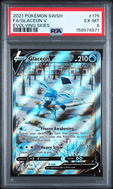 Glaceon V #175 (Evolving Skies (2021))