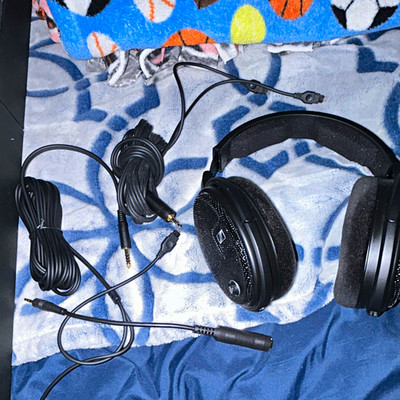 Sennheiser HD 660S Open-Back Over-Ear Wired Headphones 150 Ohm 3m Black