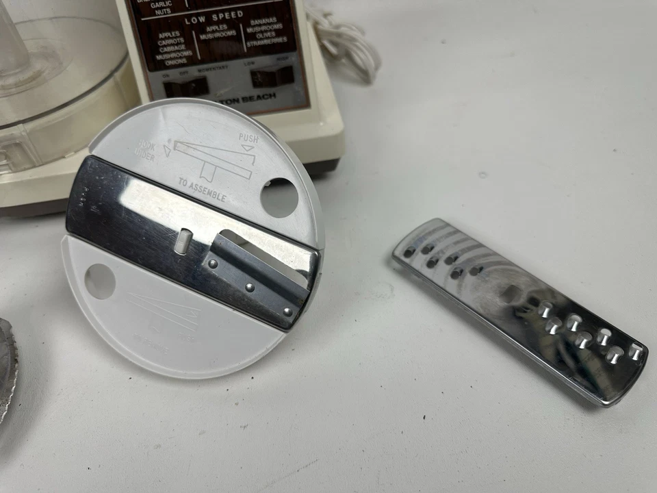 Vintage Hamilton Beach Scovill Dual Speed Food Processor Model 702-5 Working - Image 3 of 4