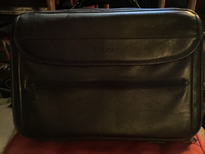 Caselogic laptop black leather case or bag many compartments