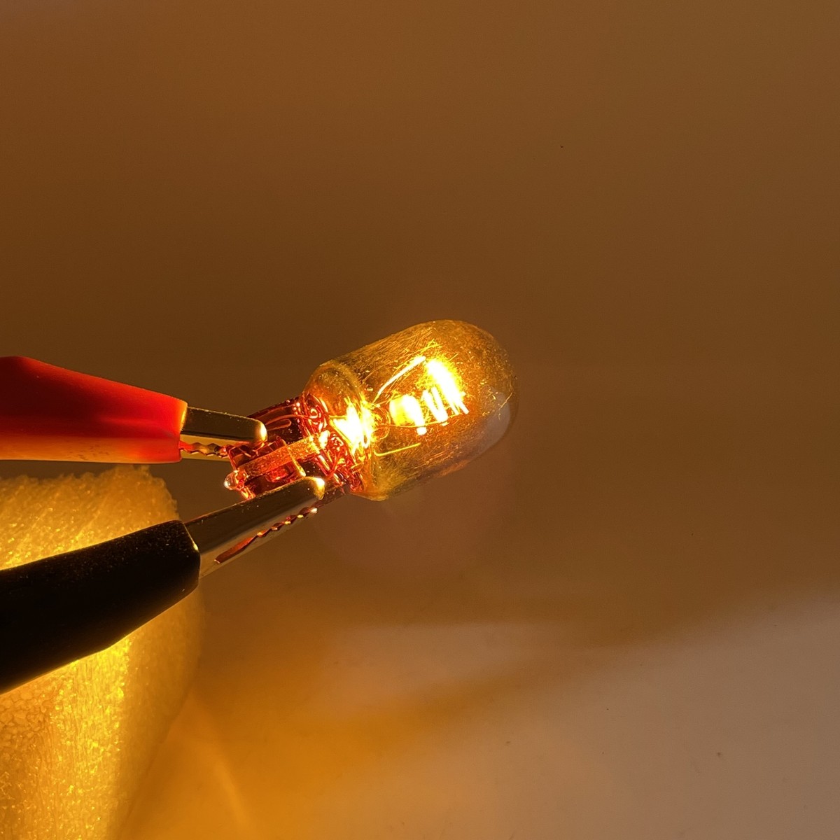WY21W (585) Amber T20 LED Bulbs | Indicator & Repeater