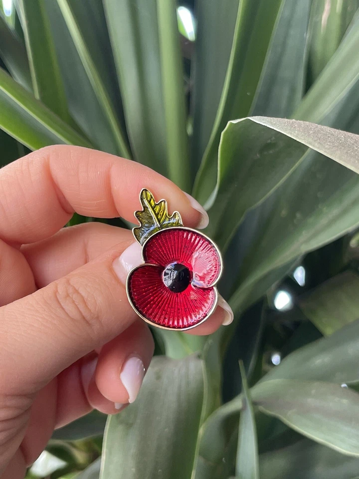 Broche flor amapola ZARD para que no olvidemos el Día de los Caídos Día del Recuerdo Prendedor Foto 4 de 4