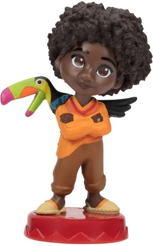 Disney's Encanto Walmart Exclusive Mi Familia Figurine Set Of 12 Fam Members NEW - Picture 7 of 11