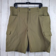 Orvis Men s Tech Cargo Shorts 9" Inseam Stretch Outdoor Trail Green Sz 36 GUC