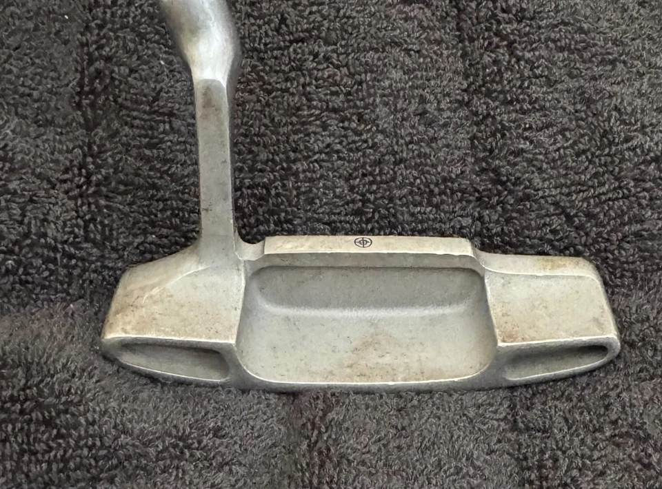 Putter personalizado automático Browning vintage RARO - fresado con precisión - agarre original Foto 4 de 4