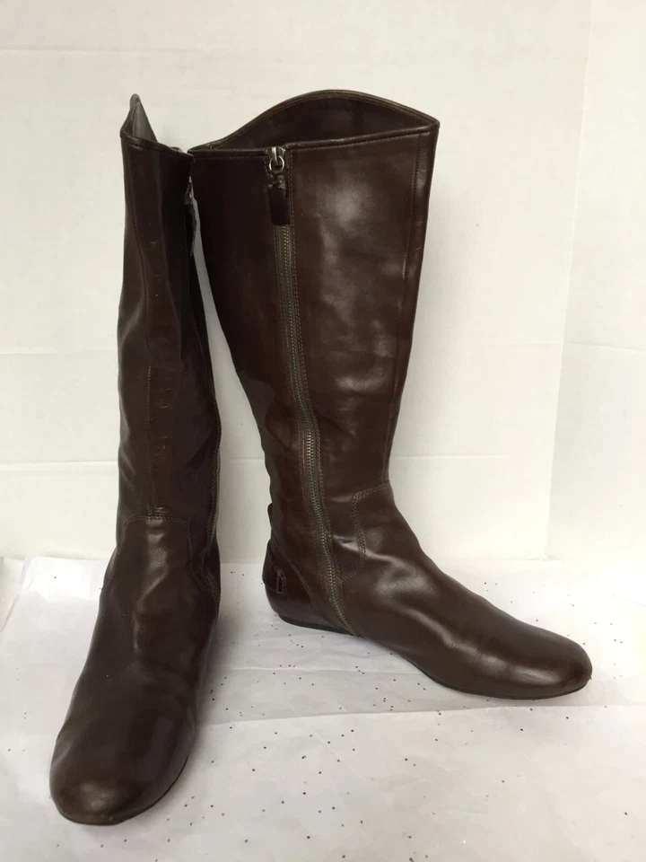 Botas Ecuestres Vera Wang Lavanda Leighton Cuero Marrón Chocolate Planas Talla 8.5 Foto 3 de 4