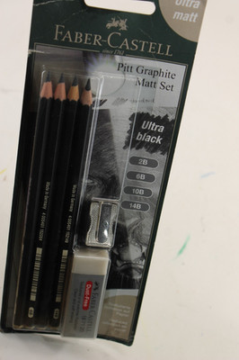 Pitt Graphite Matte Pencil Set Sketching Set of 4 Graphite Pencils and Sketch...
