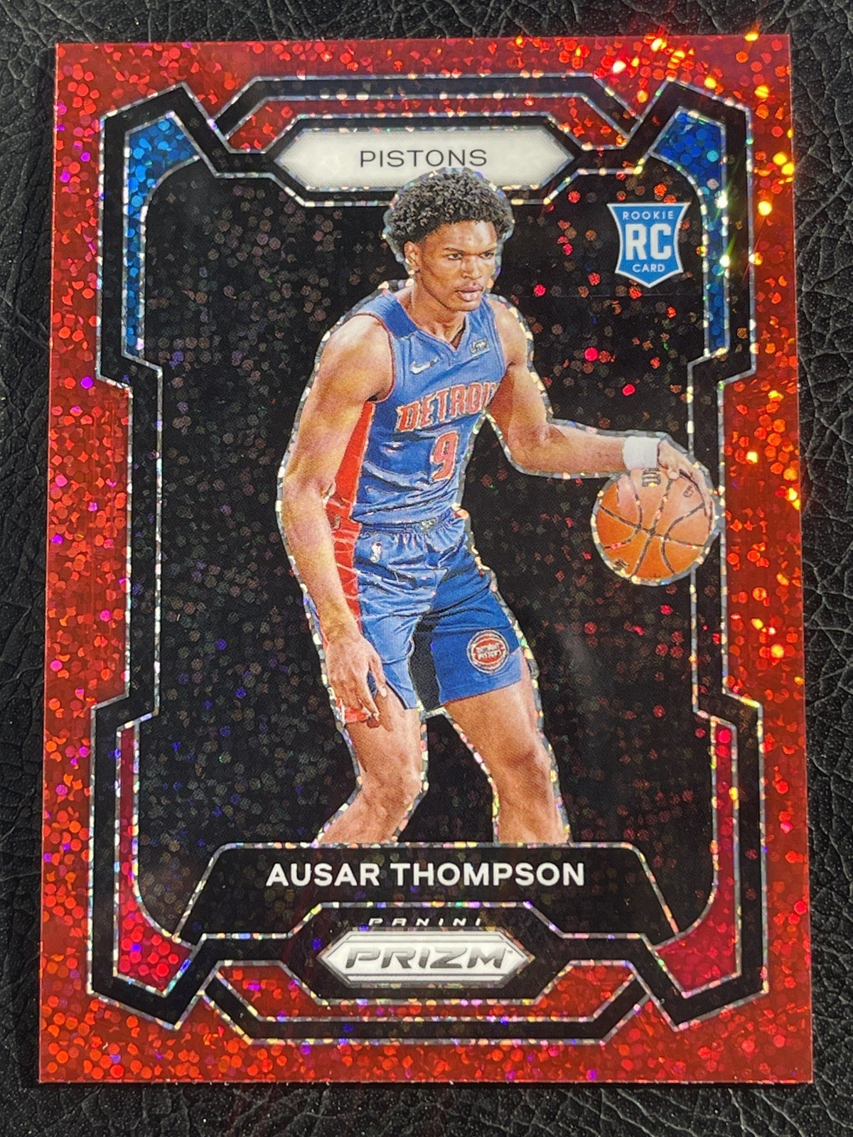 2023-24 Panini Prizm #178 Ausar Thompson Red Sparkle RC Detroit Pistons Rookie