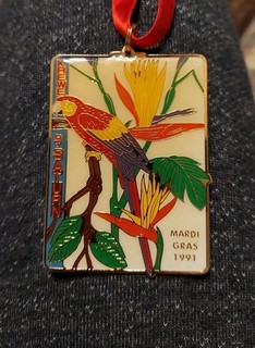 SCARCE MARDI GRAS MEDALLION MEDAL 1991 KREWE OF SATURN NOLA NEW ORLEANS