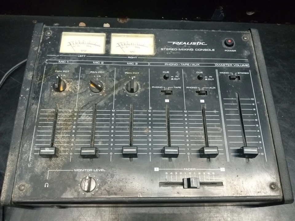 Vintage Realistic Stereo Mixing Console Radio Shack 32-1200B Parts repair Works  - Image 2 of 4