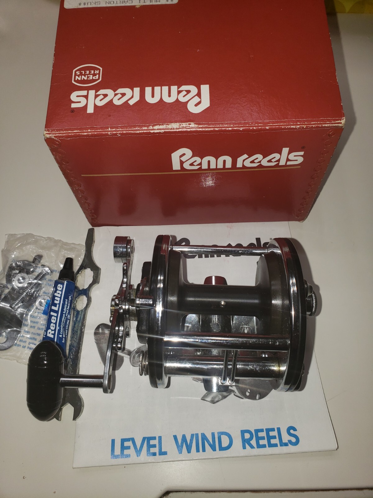 Rare Penn  209MF Level Wind Fishing Reel Mint Unused in box USA