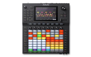 AKAI Force (美品） ＋ SSD 500GB増設済み（AKAI Force (美品） ＋ SSD 