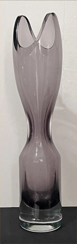 VINTAGE Mid Century Modern MCM BLENKO GLASS VASE  WAYNE HUSTED