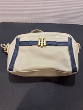 Tommy Hilfiger bag in cream/beige with a navy blue stripe and gold hardware