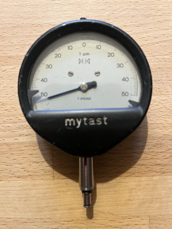 Mytast gage 0.001 mm.Machinist’s tool.