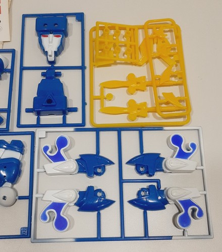Takara Madō King Magical King Granzort Old Plamodel Kit - Aquabeat - Picture 3 of 4