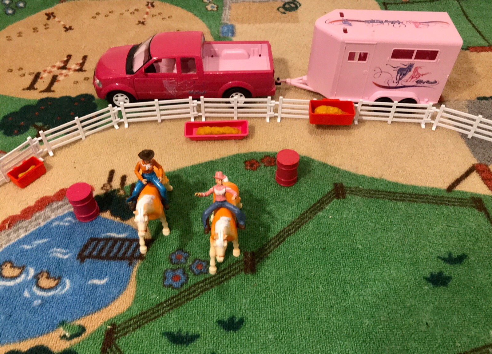 toy truck and horse trailer set
